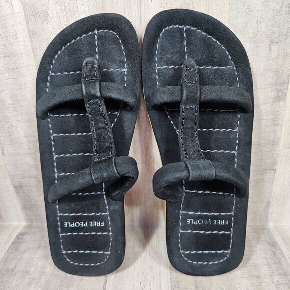 Free People Hadden Sandals Womans Size 7 Black Suede Slip On - Picture 8 of 8